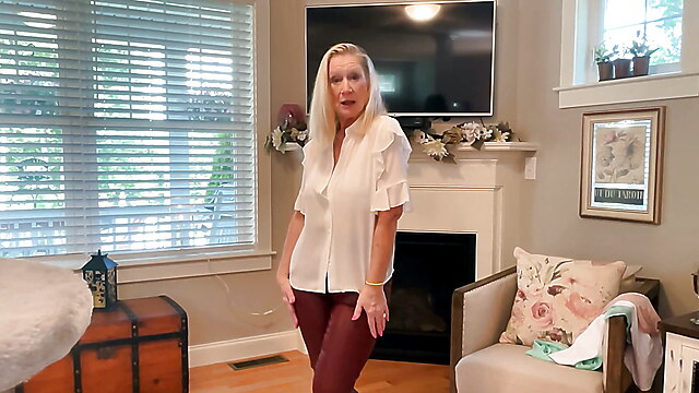 Granny my step mom anal, mature trying on panties, 60 year old granny, leather mature anal, 40 year old blonde mature