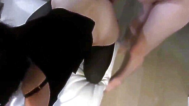 Voyeur interacial, amateur casting threesome, french milf voyeur, french amateur interracial threesome, threesome voyeur interracial