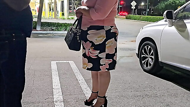 Milf parking ass, pawg bbc public, night view sex, milf in parking lot, granny public creampie, grannys grandma