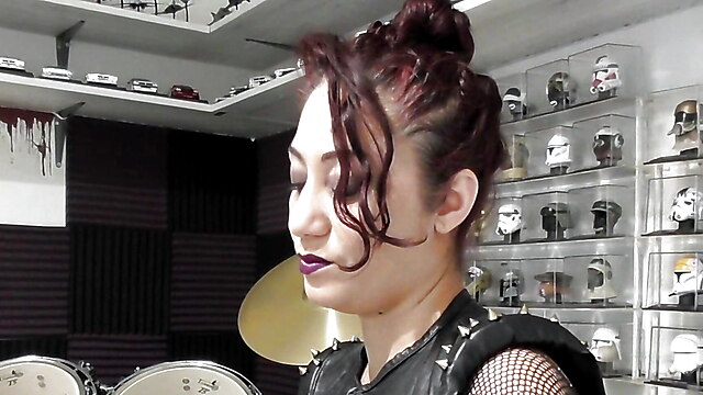Redhead italian mom, italian mature redhead, homemade mature redhead, smoking in latex, redhead mature smoking