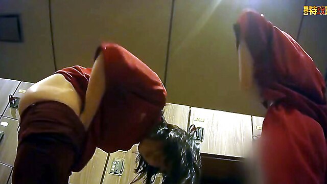 Shower hidden japanese, dressing room voyeur cam, japanese shower room, japanese shower hidden, asian in changing room